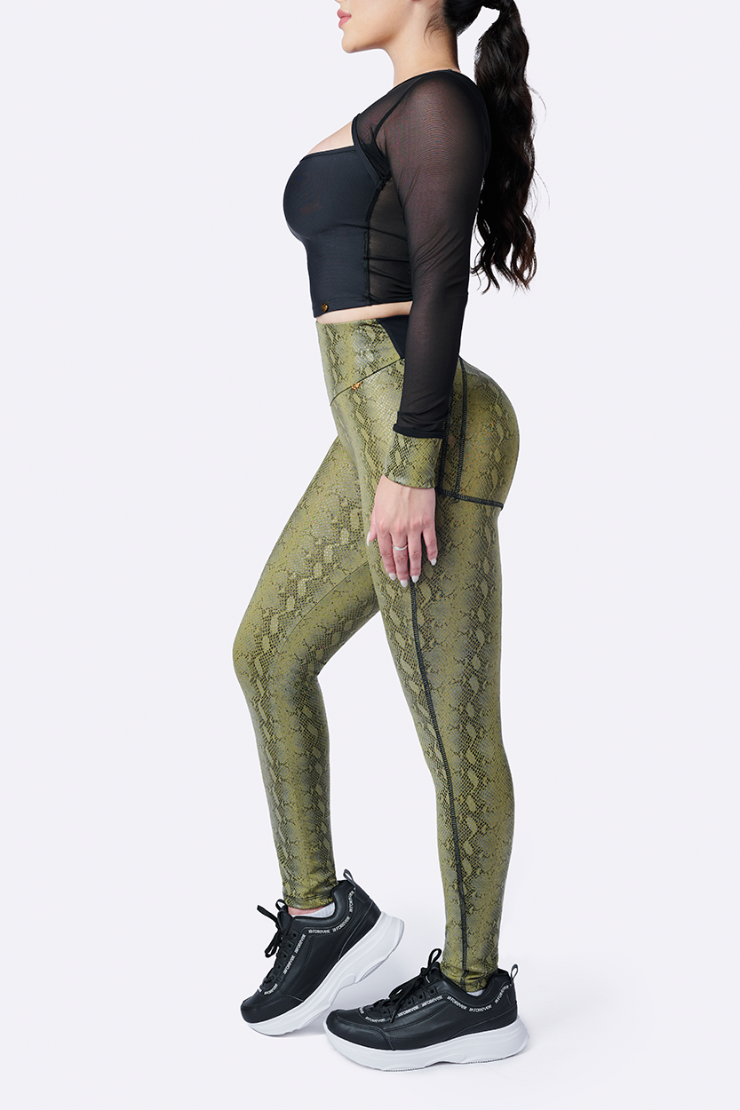 Active set Atenea Venom